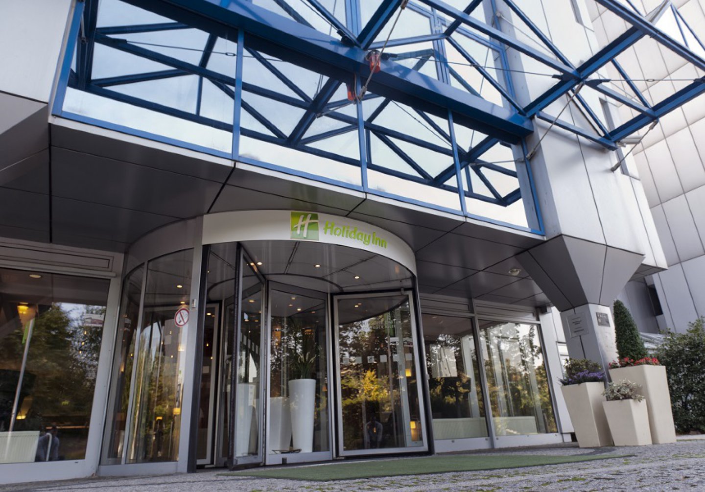 Holiday Inn Hotel Berlin City East – Landsberger Allee - Aussenansicht - MICE Service Group